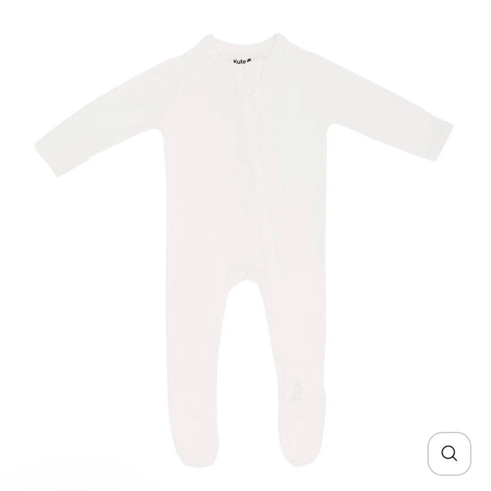 Kyte BABY White Zippered Infant Sleeper
